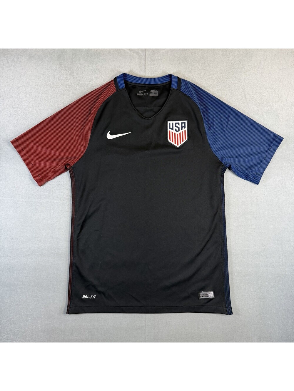 Nike USA National Team Away Soccer Jersey Mens Small Black USMNT 2016-17 Dri-Fit - Picture 1 of 9
